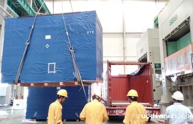 上海港-青岛港台 搬迁四台冲床的服务案例