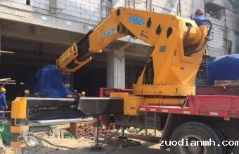 广州龙穴岛-南沙码头 一台155吨的大型发电机组